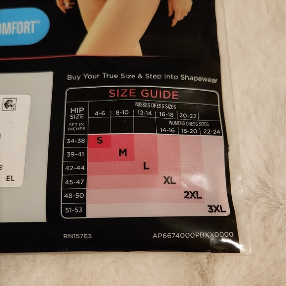 Maidenform Flexees Shaper Brief Black Lace Firm Cool Comfort Size Small New - Picture 9 of 10